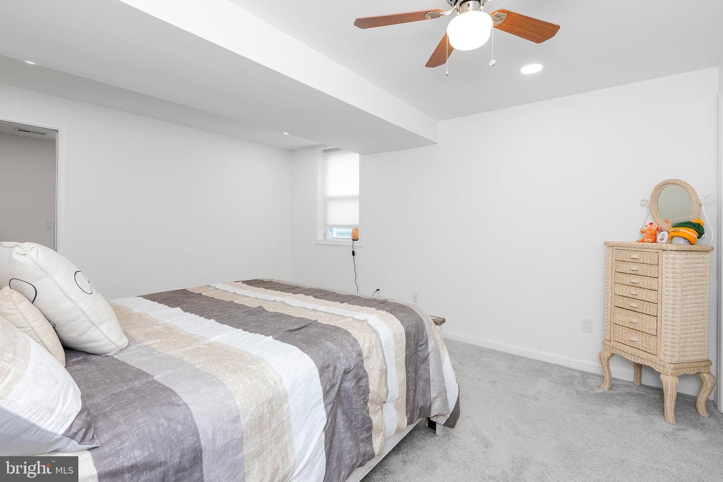 317 Stratus Dr photo 18