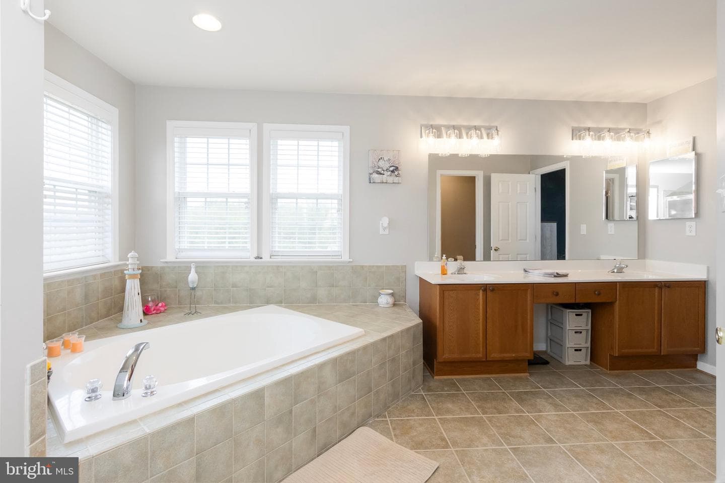 317 Stratus Dr photo 56