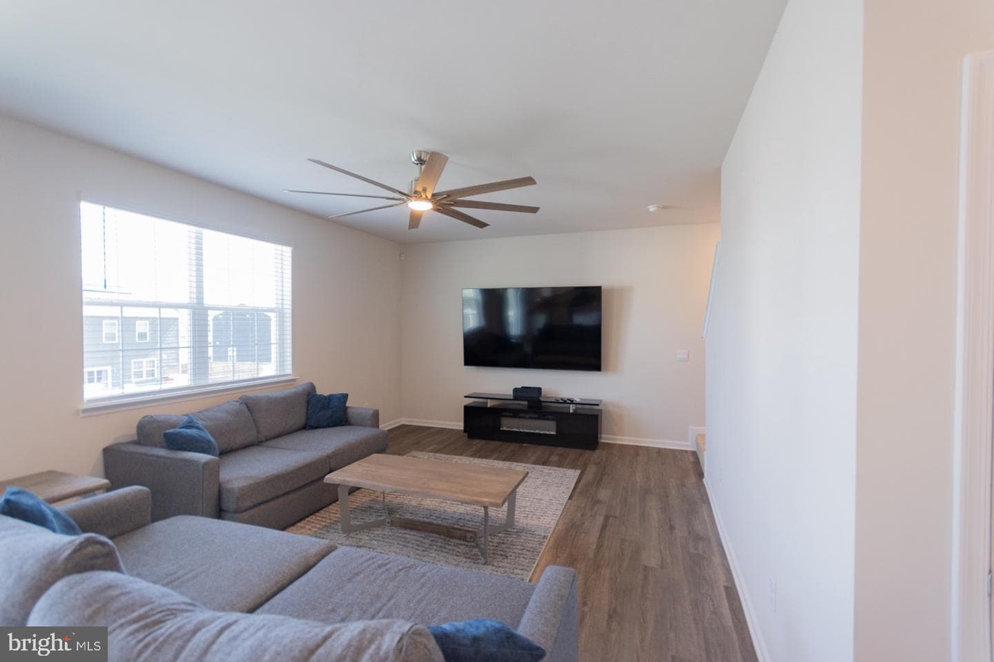 156 Centergate Drive photo 19
