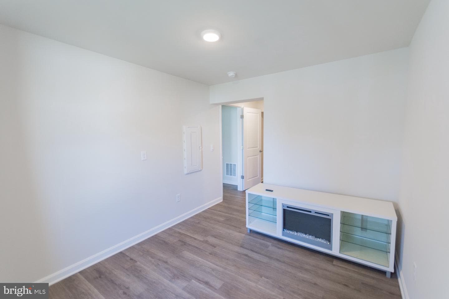 156 Centergate Drive photo 55