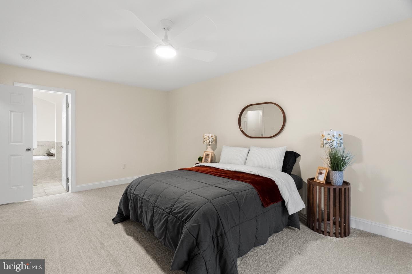 33 Caesar Road photo 23