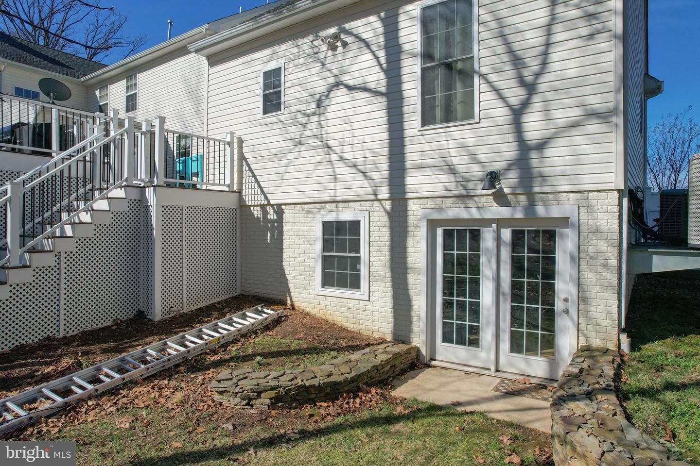 140 Parliament Way photo 12