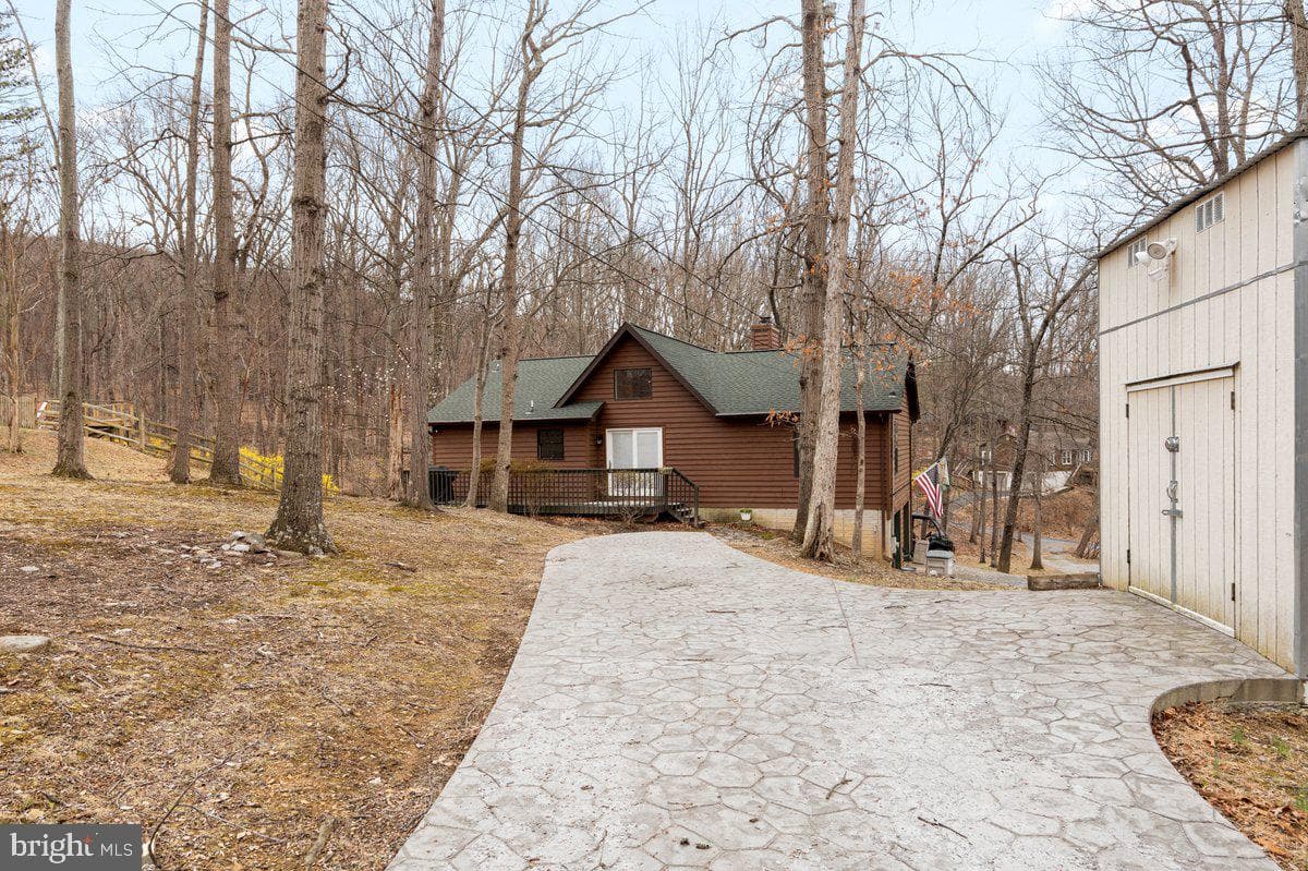 293 Sour Mash Road photo 7