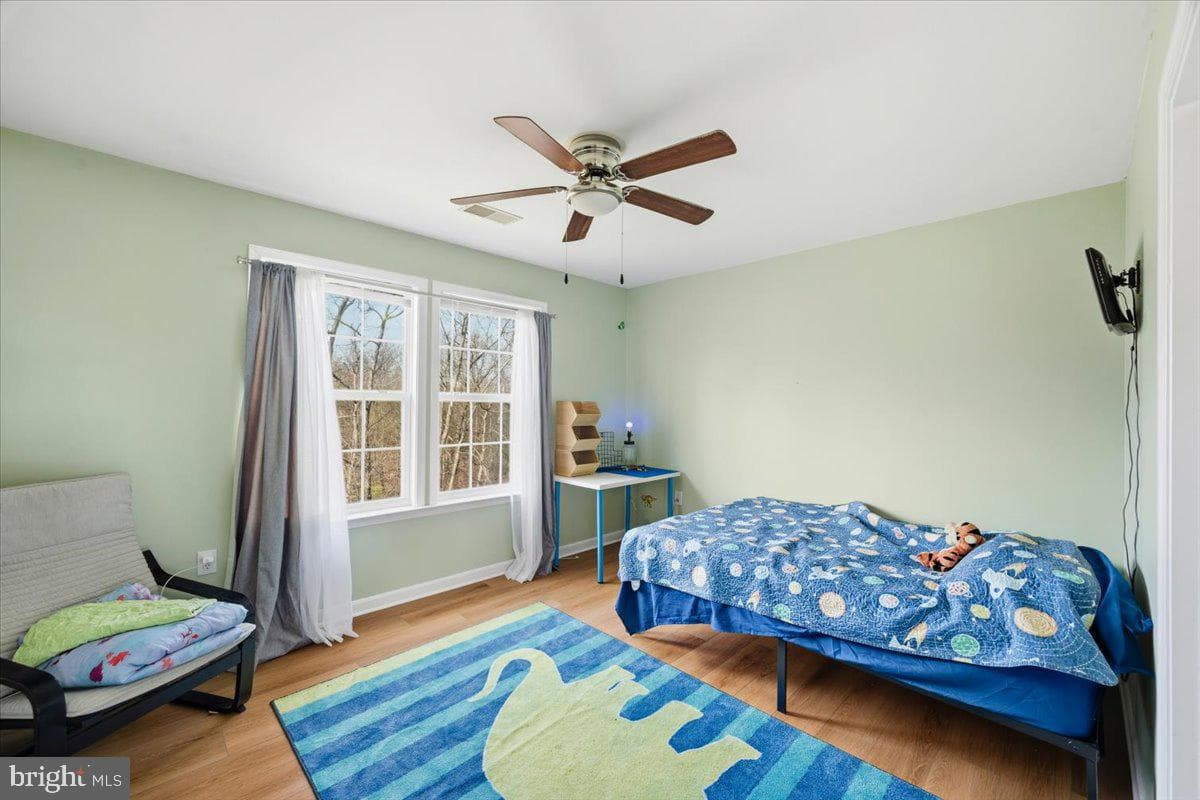 102 Sundance Lane photo 35