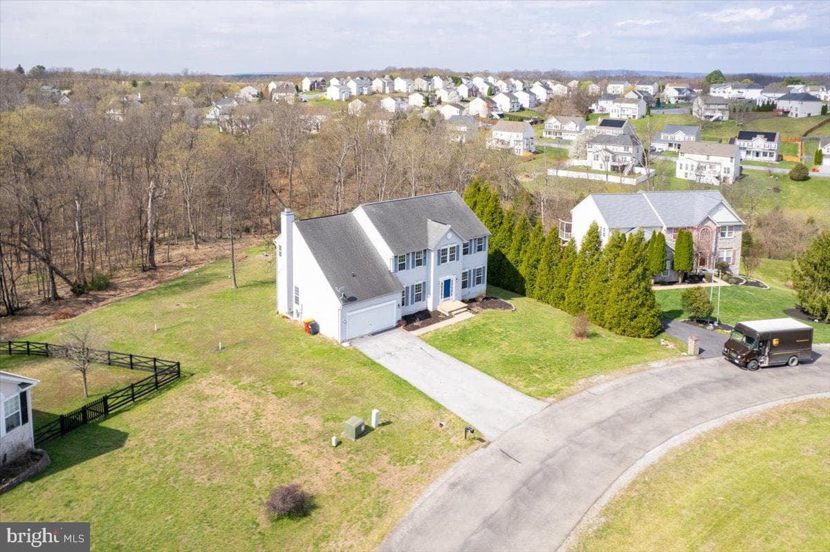 102 Sundance Lane photo 6