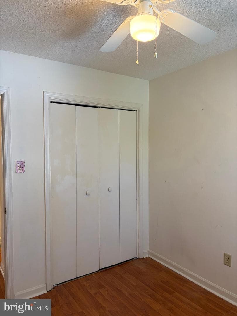 207 Greenhill Court photo 16