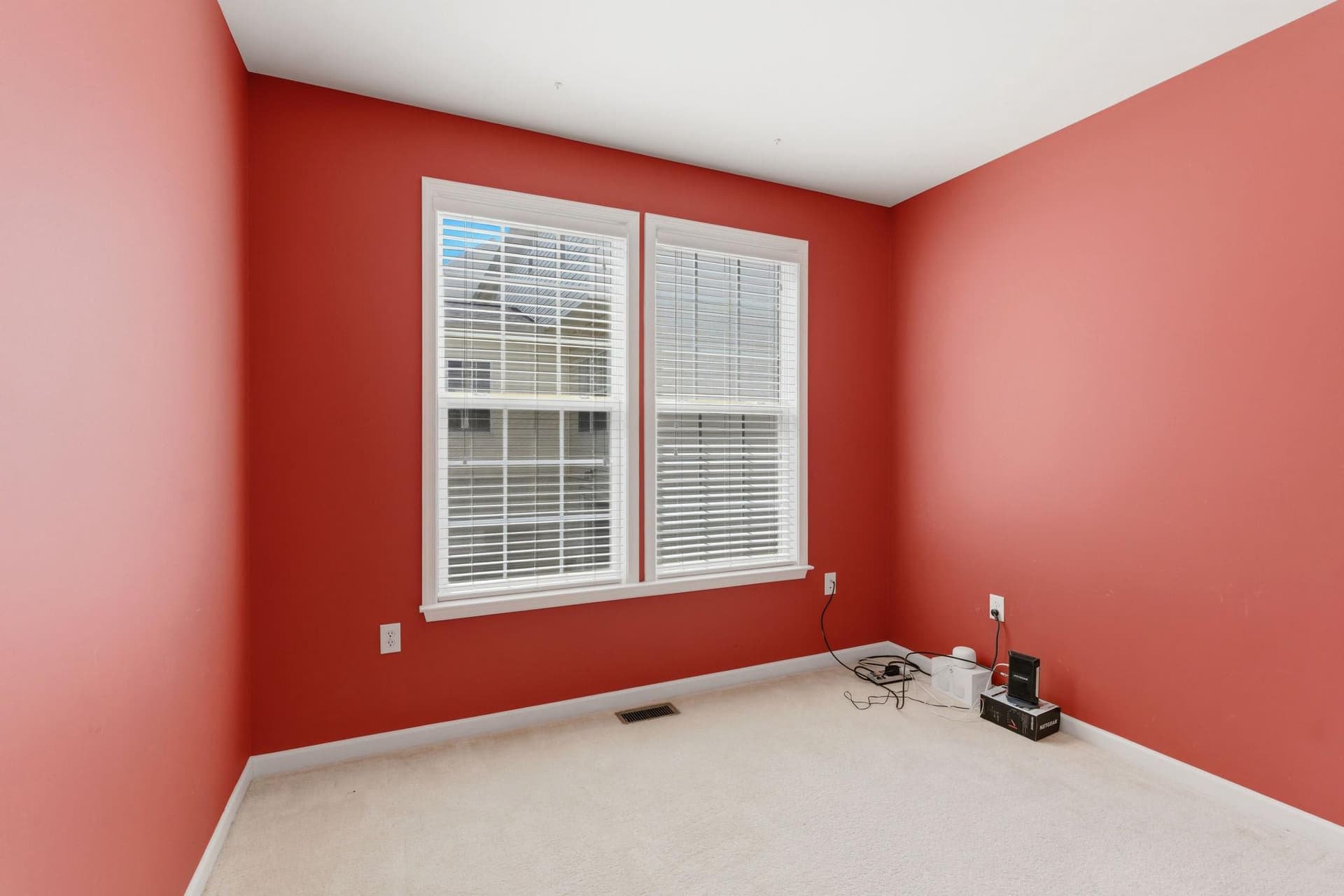 457 Hughs Rd photo 22