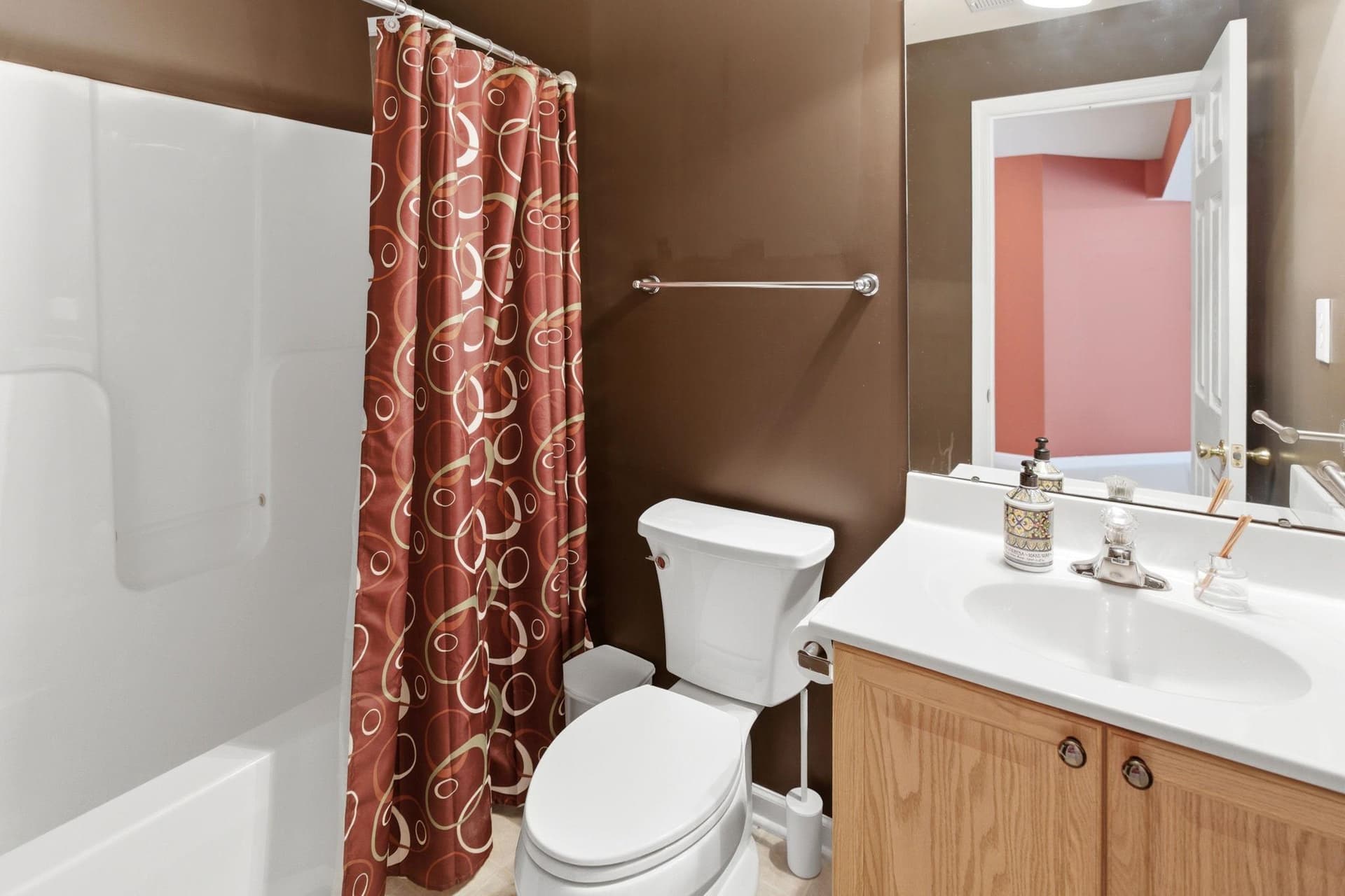 457 Hughs Rd photo 47