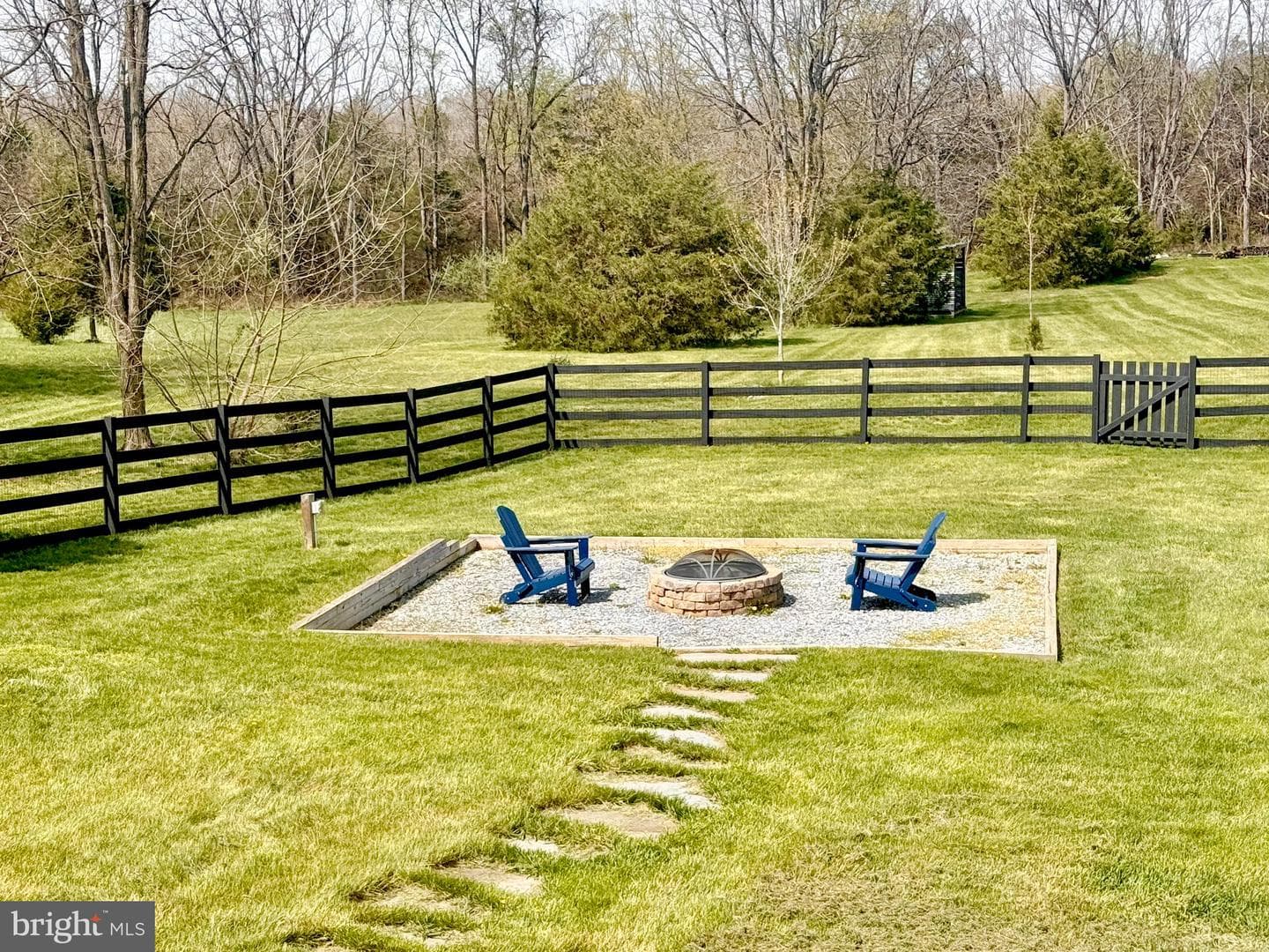 152 Twisted Oak Lane photo 49