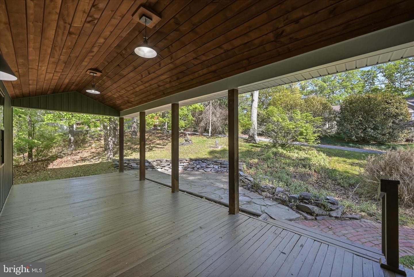 293 Red Bird Lane photo 4