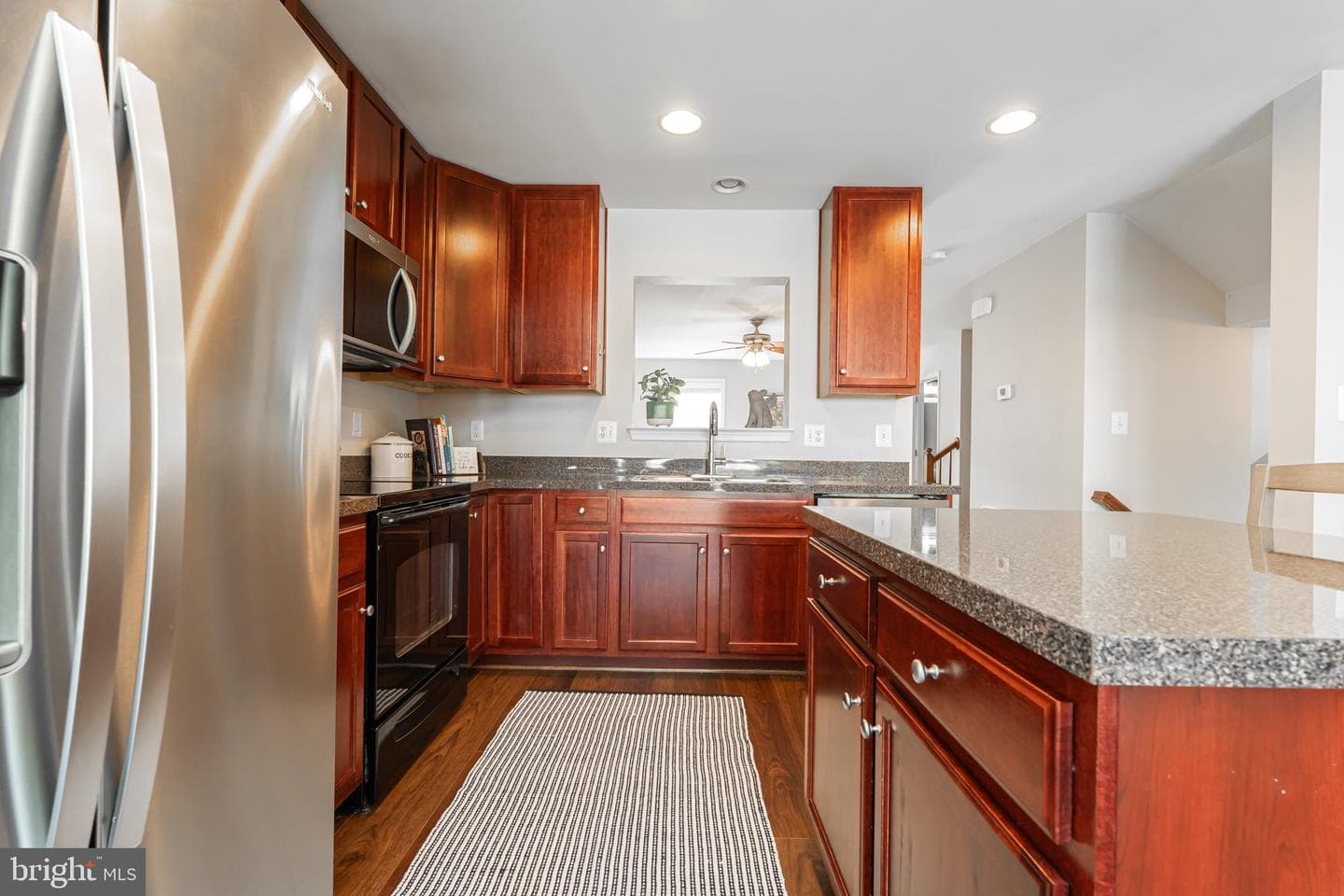 1205 Mare Street photo 22