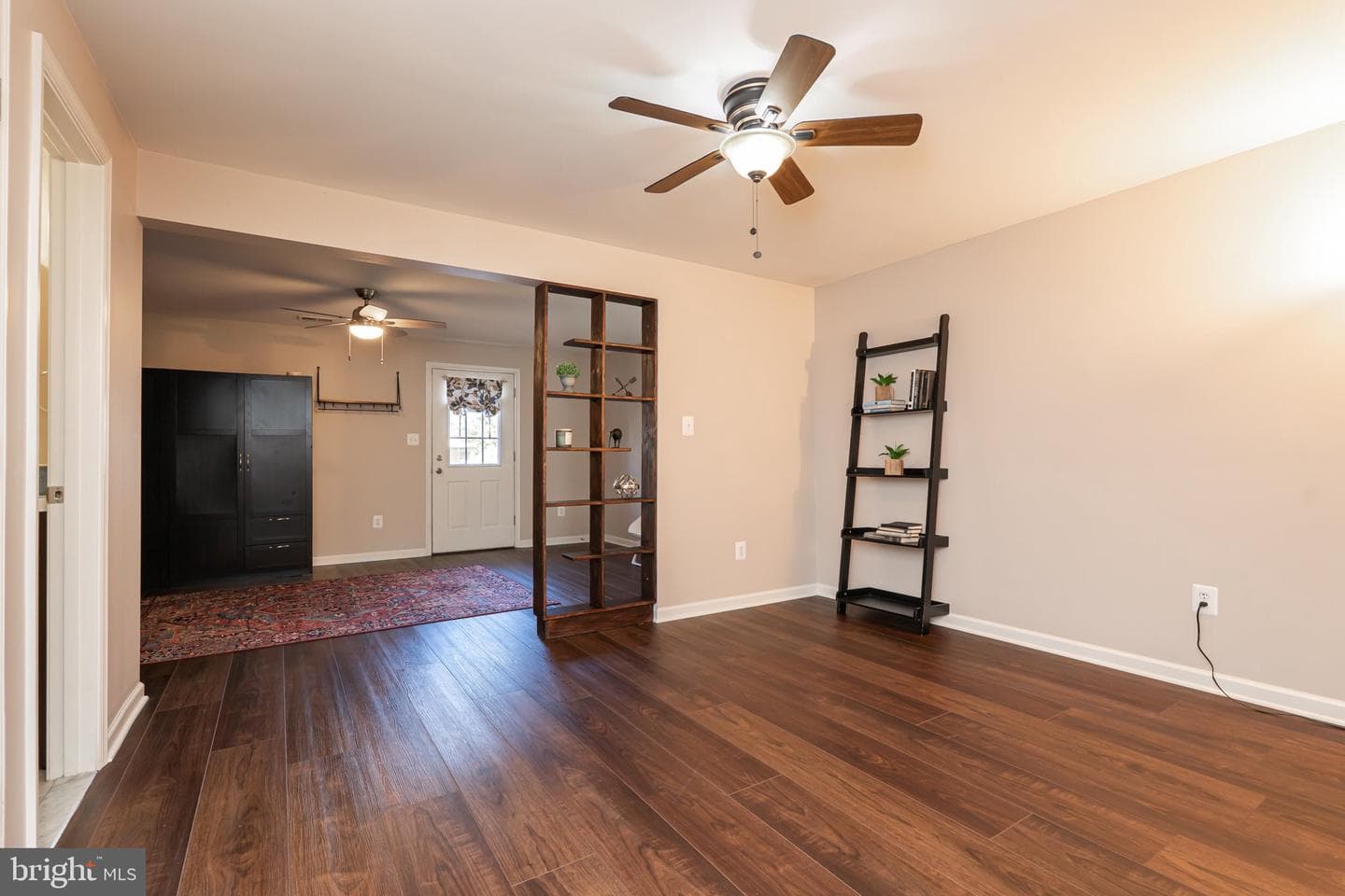 1205 Mare Street photo 6