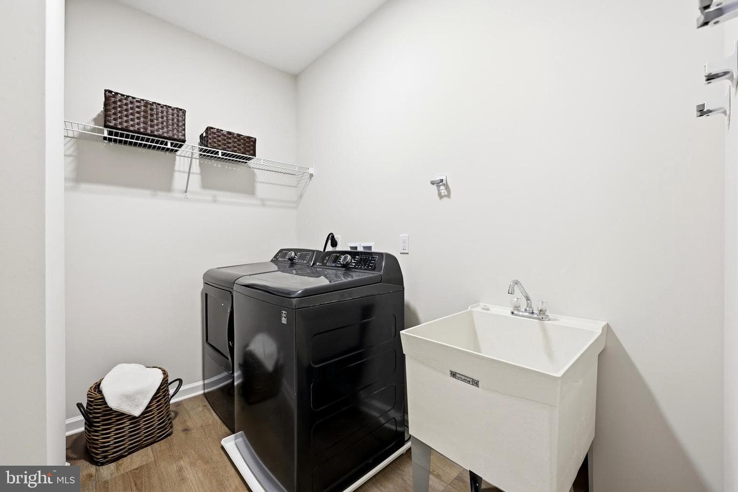 34 Cobalt Lane photo 47