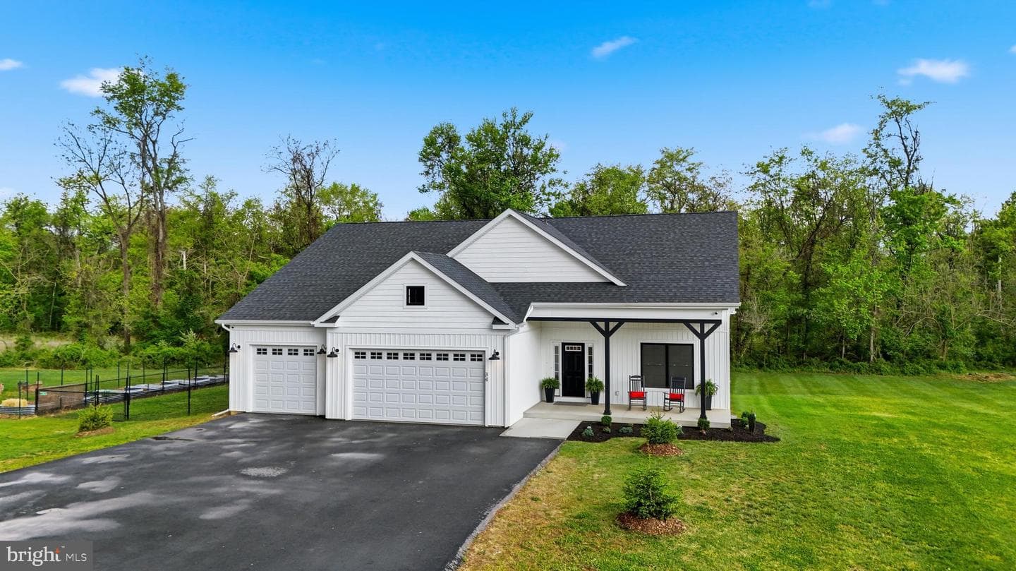 34 Cobalt Lane photo 55