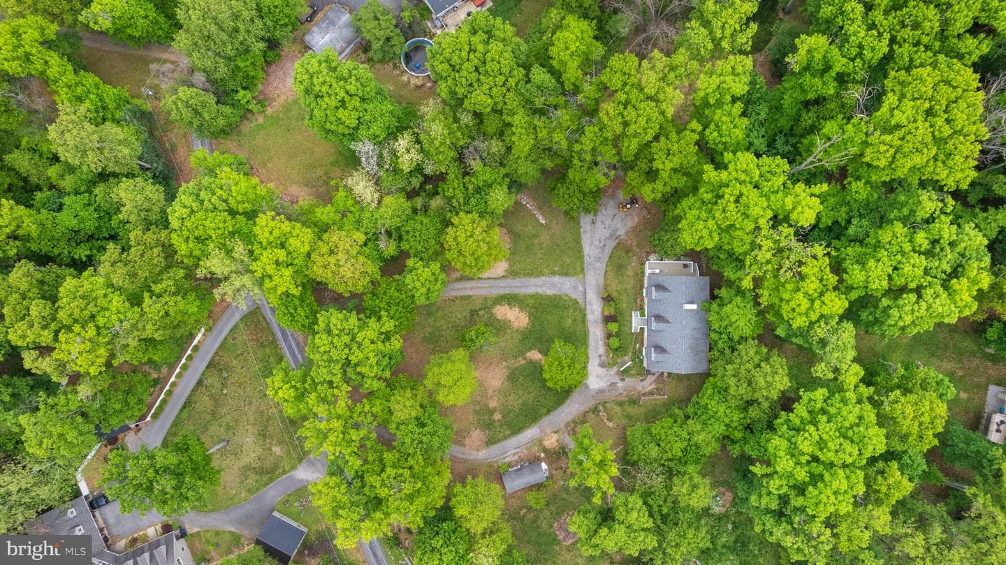 127 Cool Glen Circle photo 43