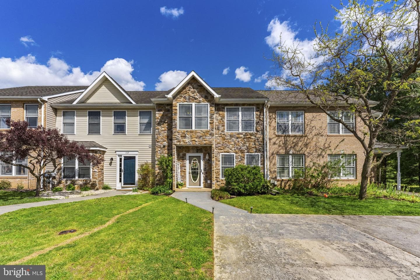 173 Baltusrol Drive photo 6