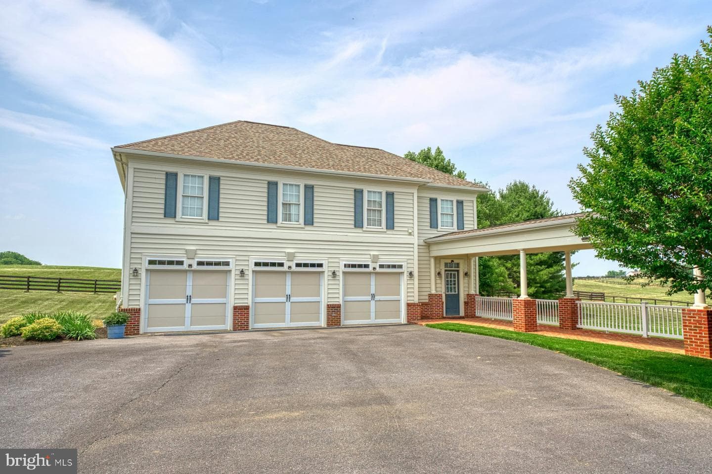 899 Earle Road photo 56