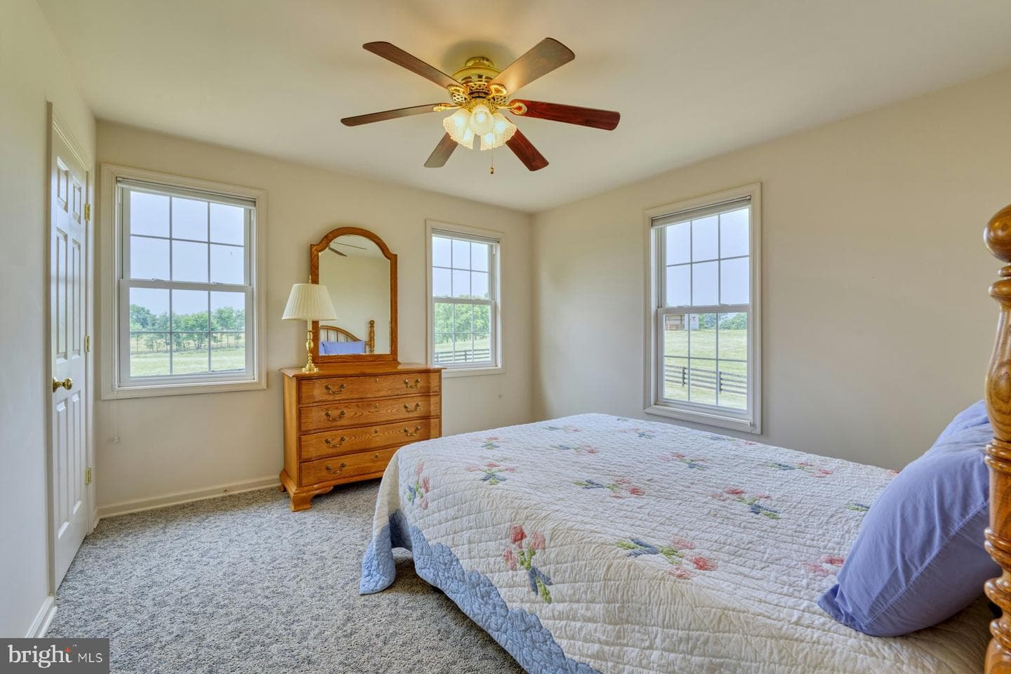 899 Earle Road photo 65