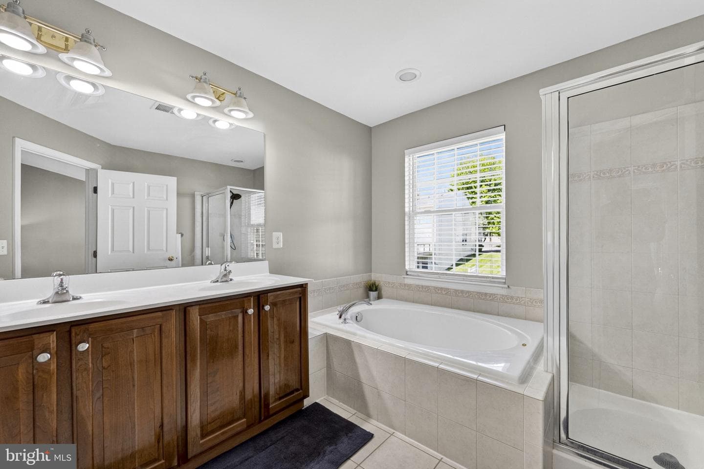 1327 Mare Street photo 41