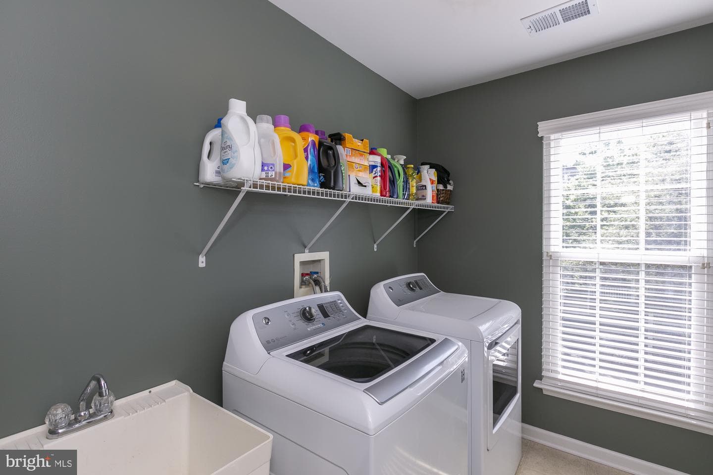334 Calmes Street photo 58