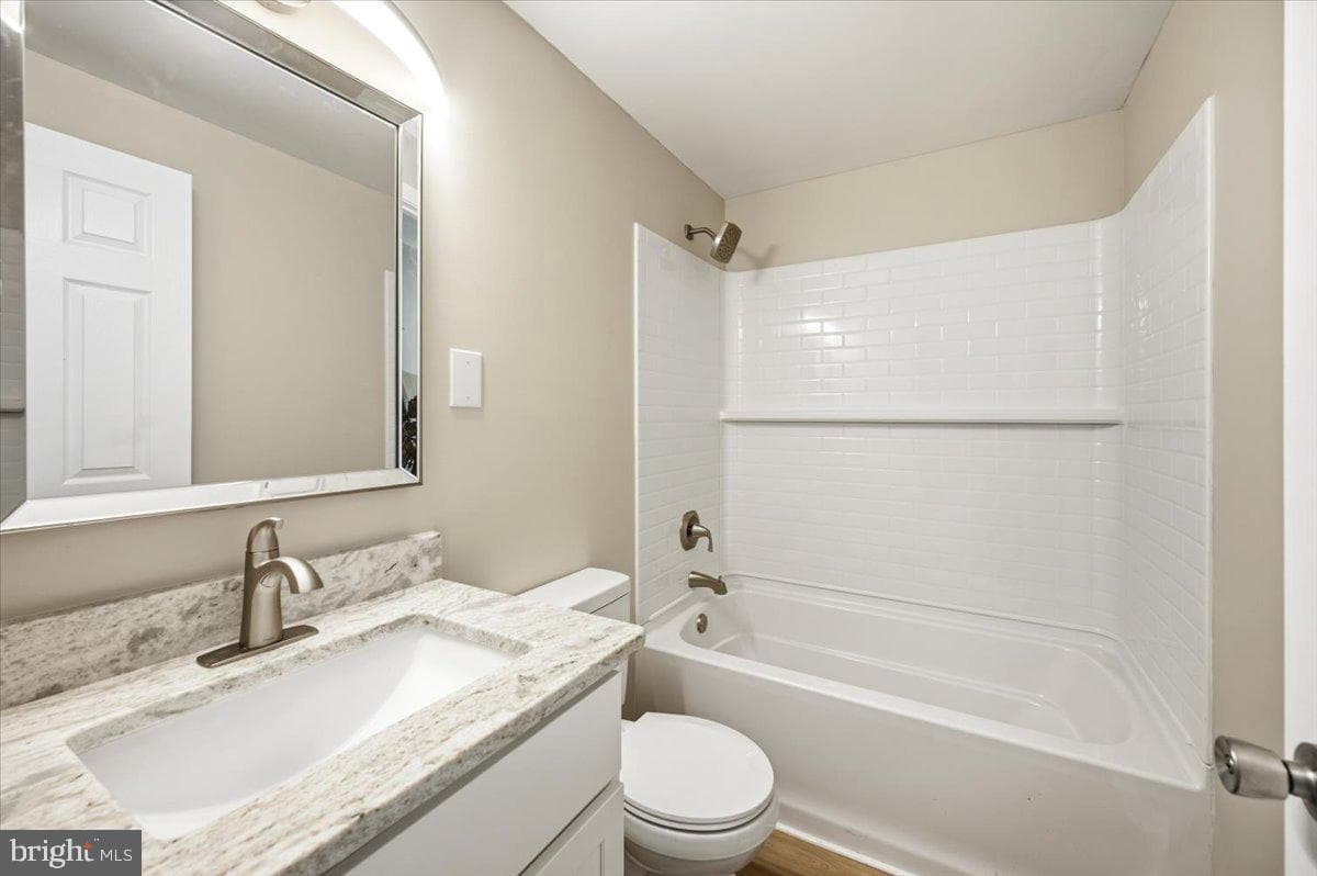 322 Reynard Road photo 17