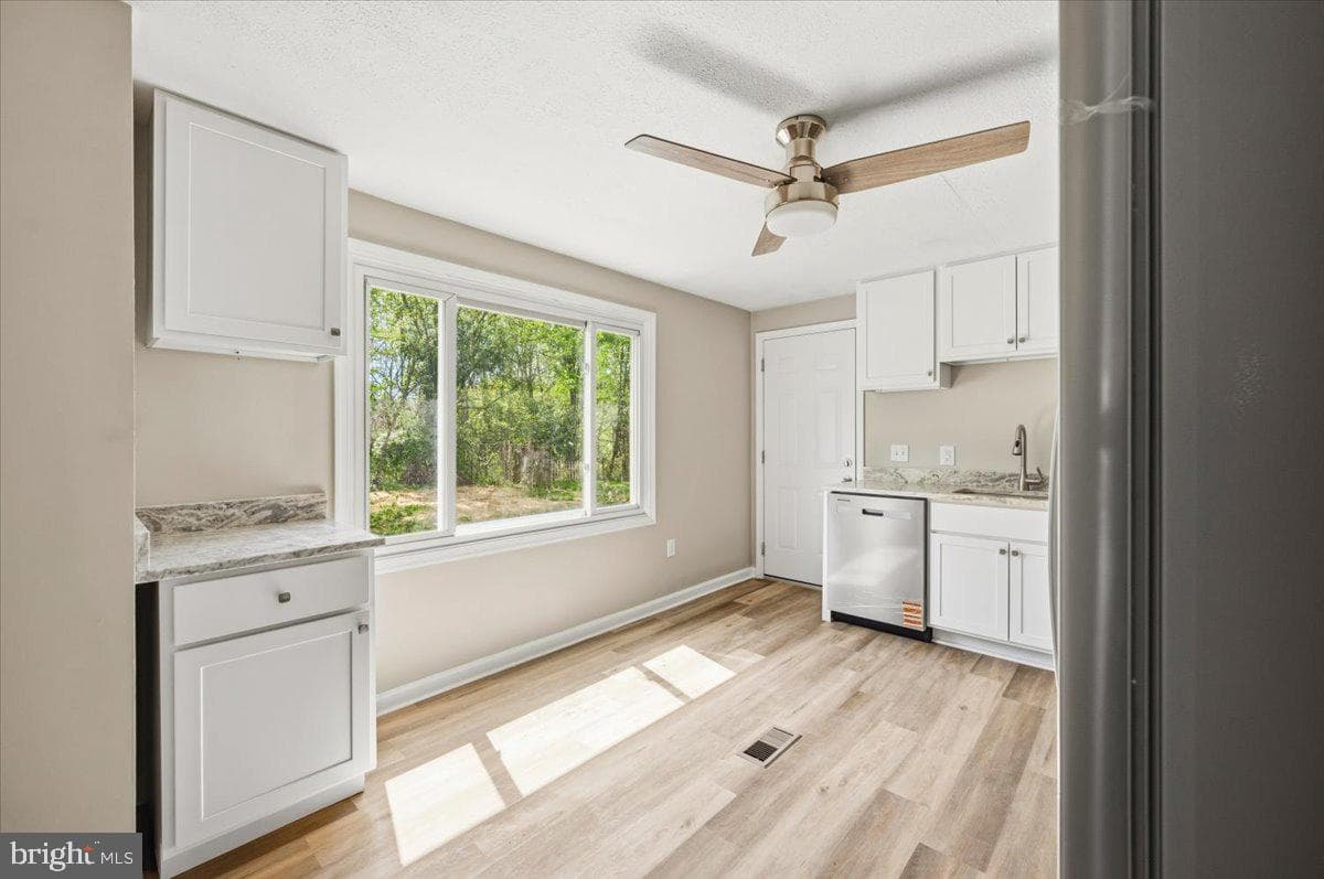 322 Reynard Road photo 9