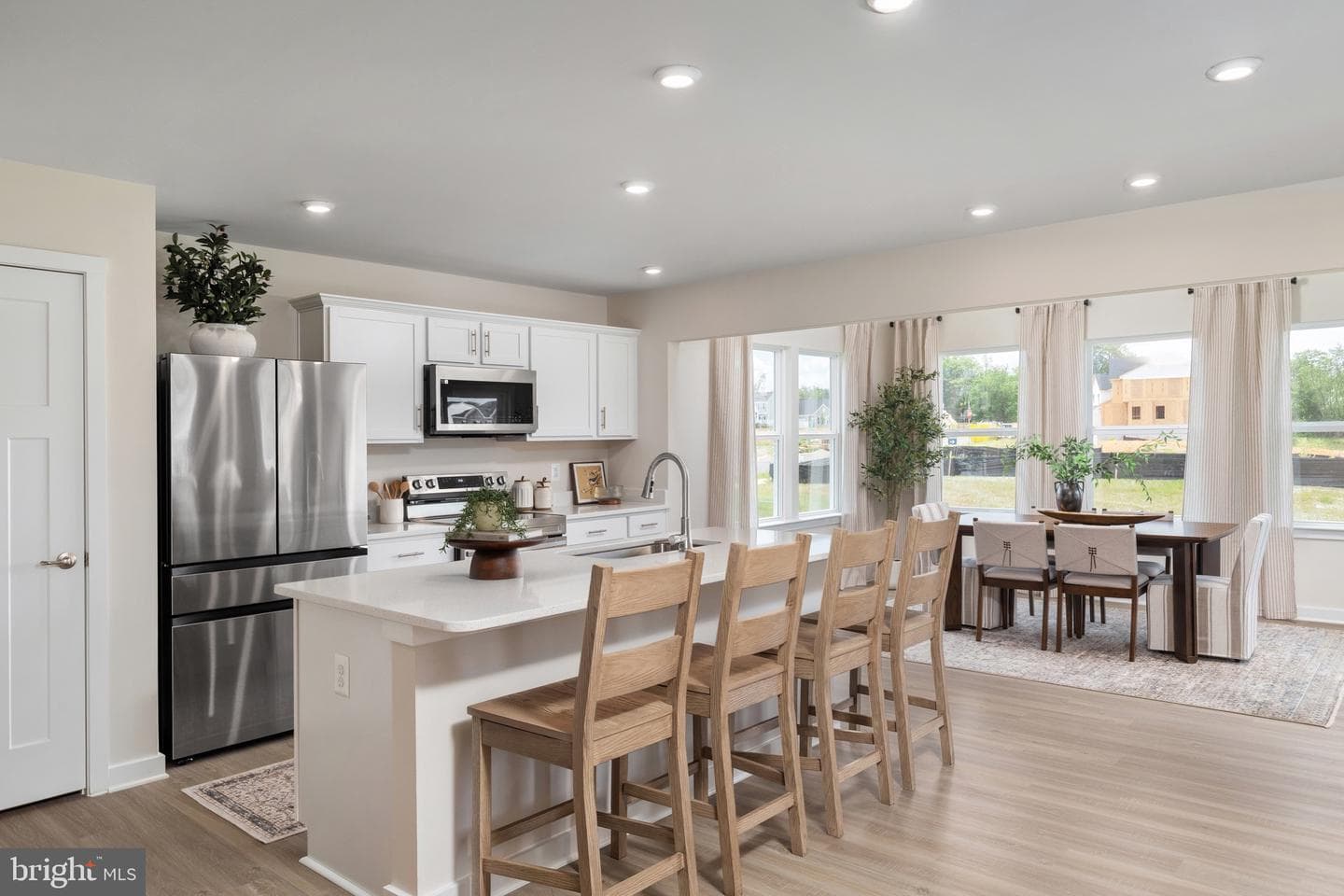 11 Thorton Avenue photo 25