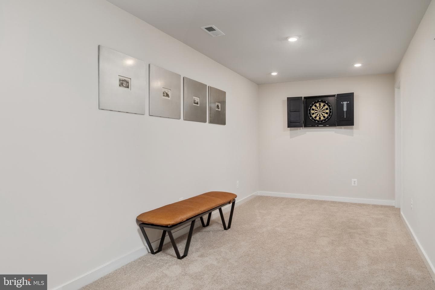 11 Thorton Avenue photo 32