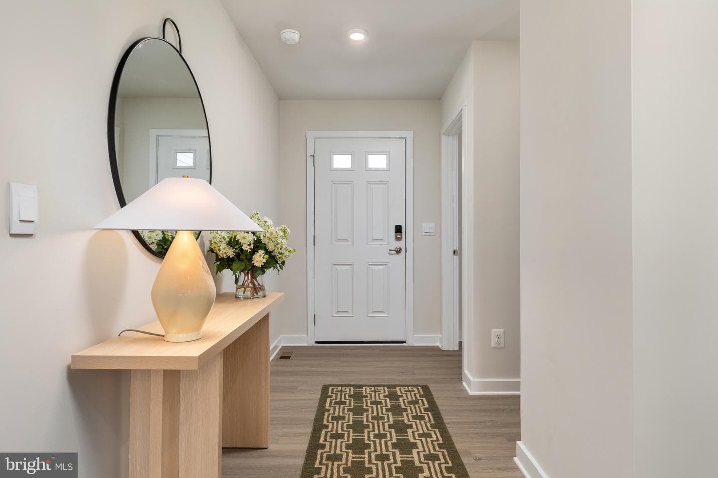 11 Thorton Avenue photo 4
