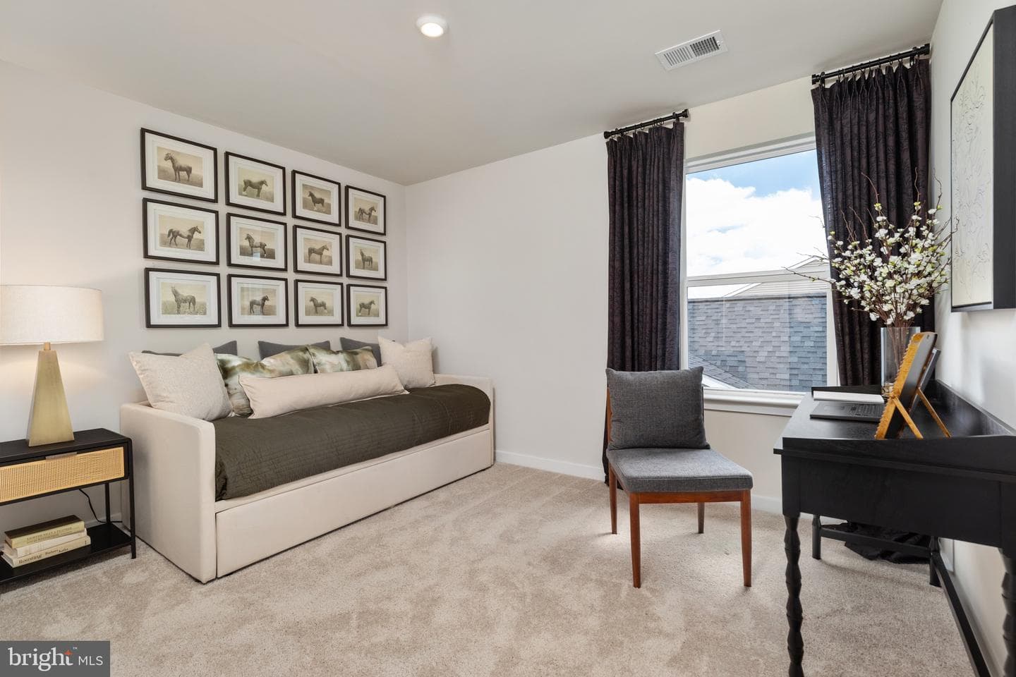 11 Thorton Avenue photo 7