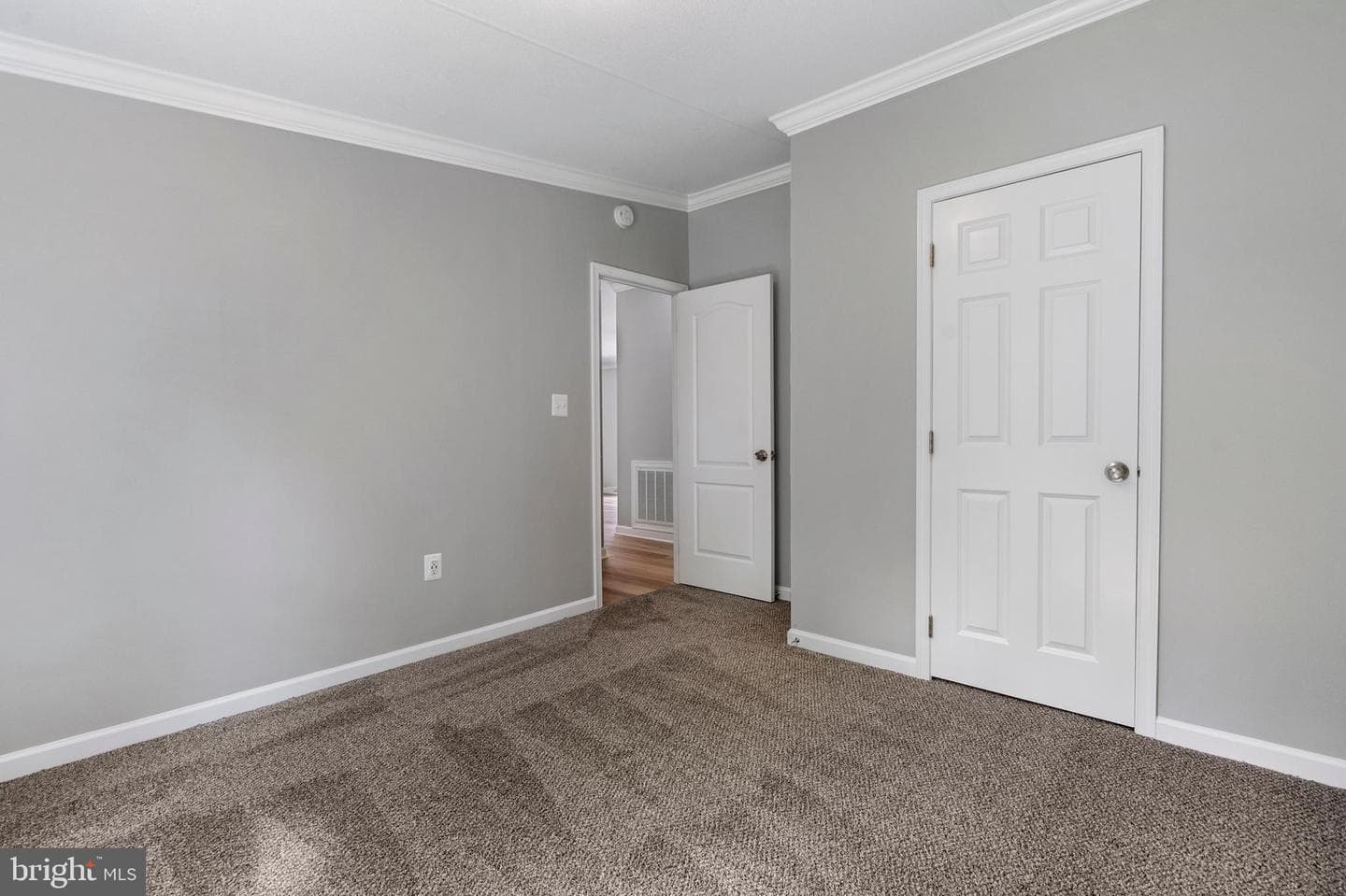 276 Walnut Hill Drive photo 23