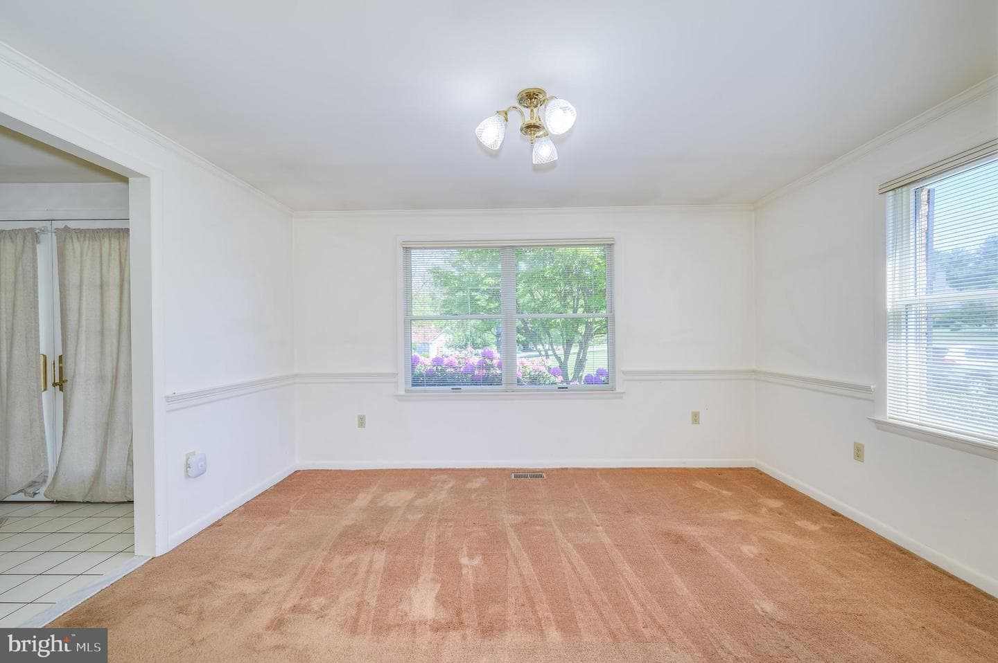 63 Brentwood Court photo 33