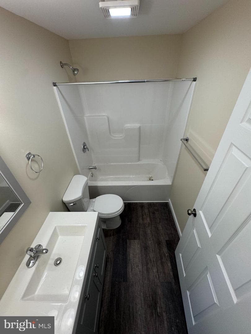 65 Dillow Ln photo 17