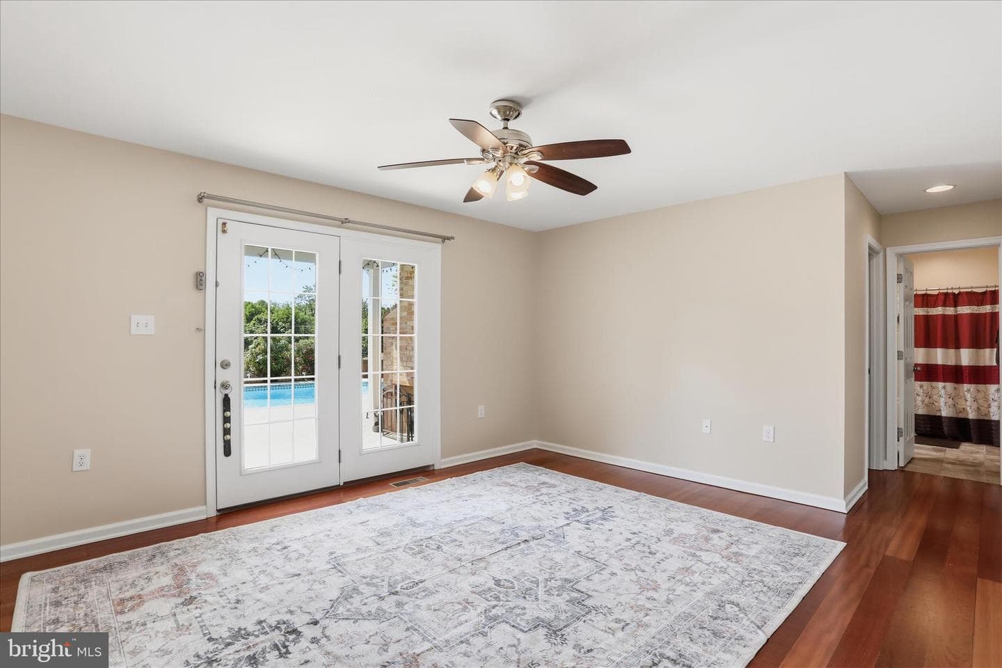 297 Euclid Avenue photo 48