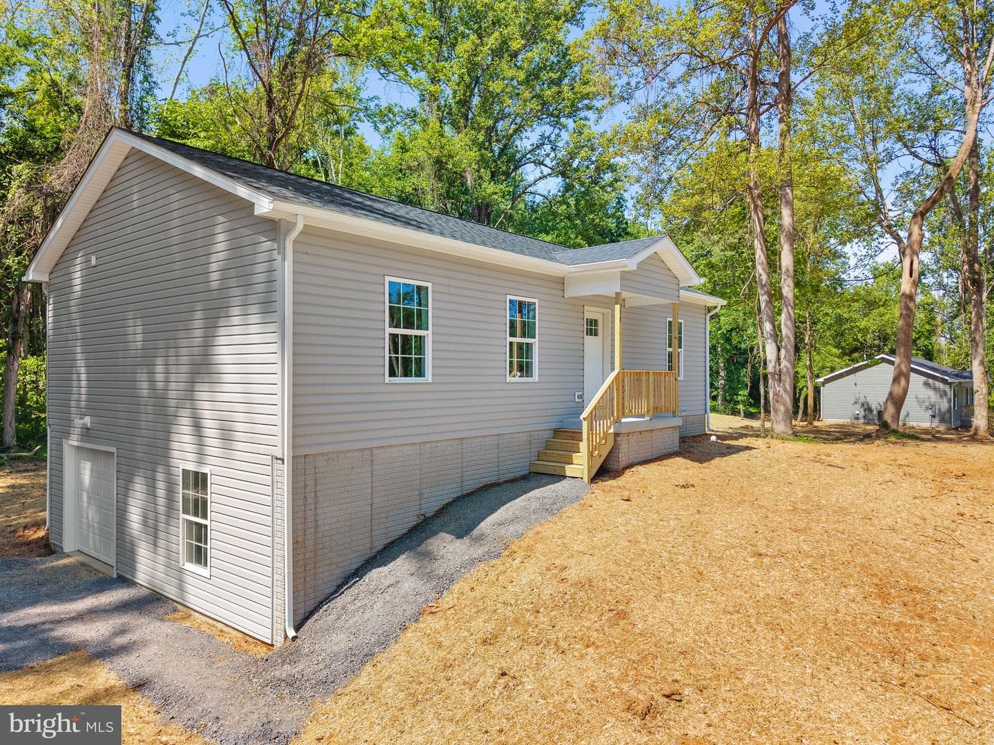 358 Dawn Lane photo 25