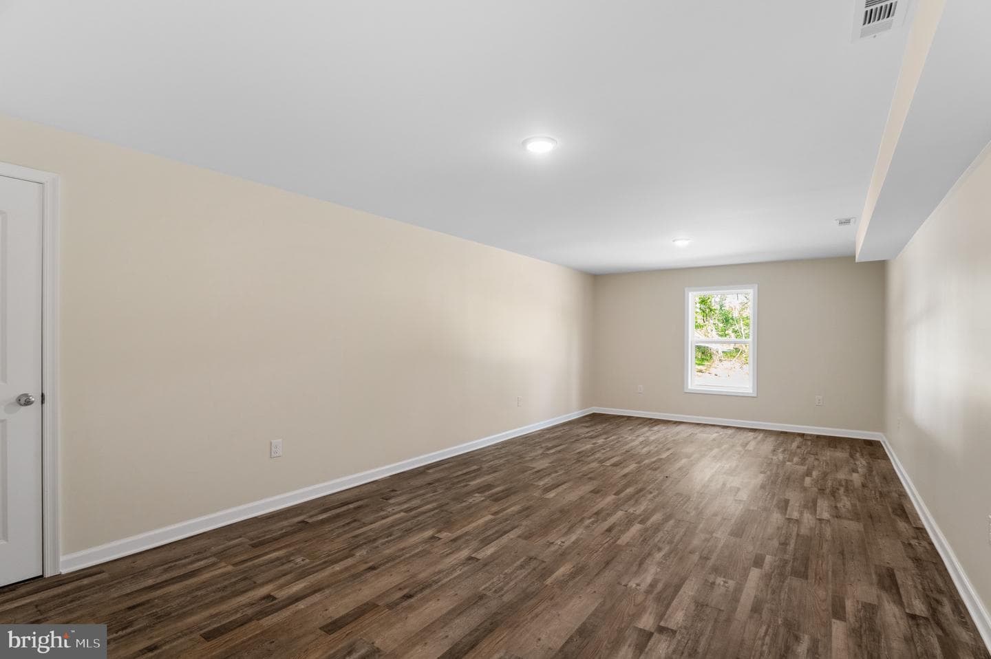 292 Dawn Lane photo 14