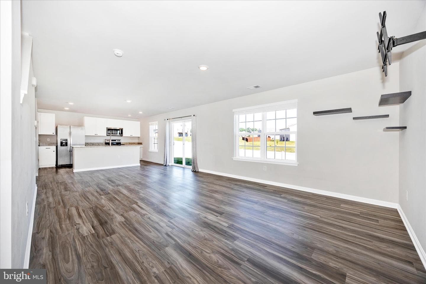 89 Gumspring Drive photo 10