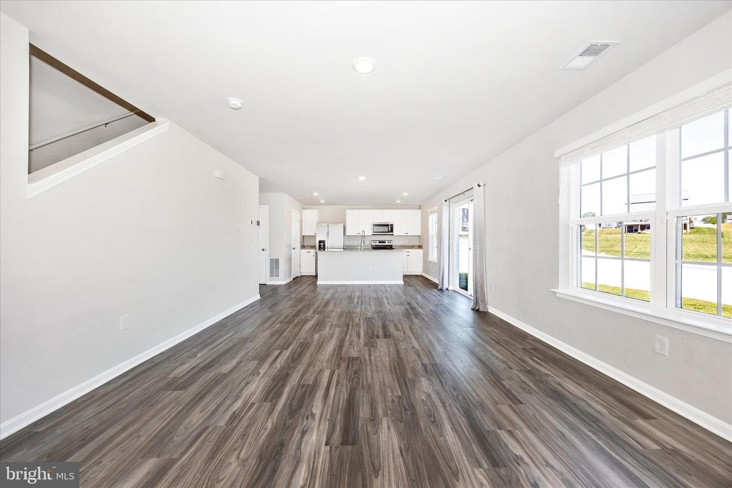 89 Gumspring Drive photo 11