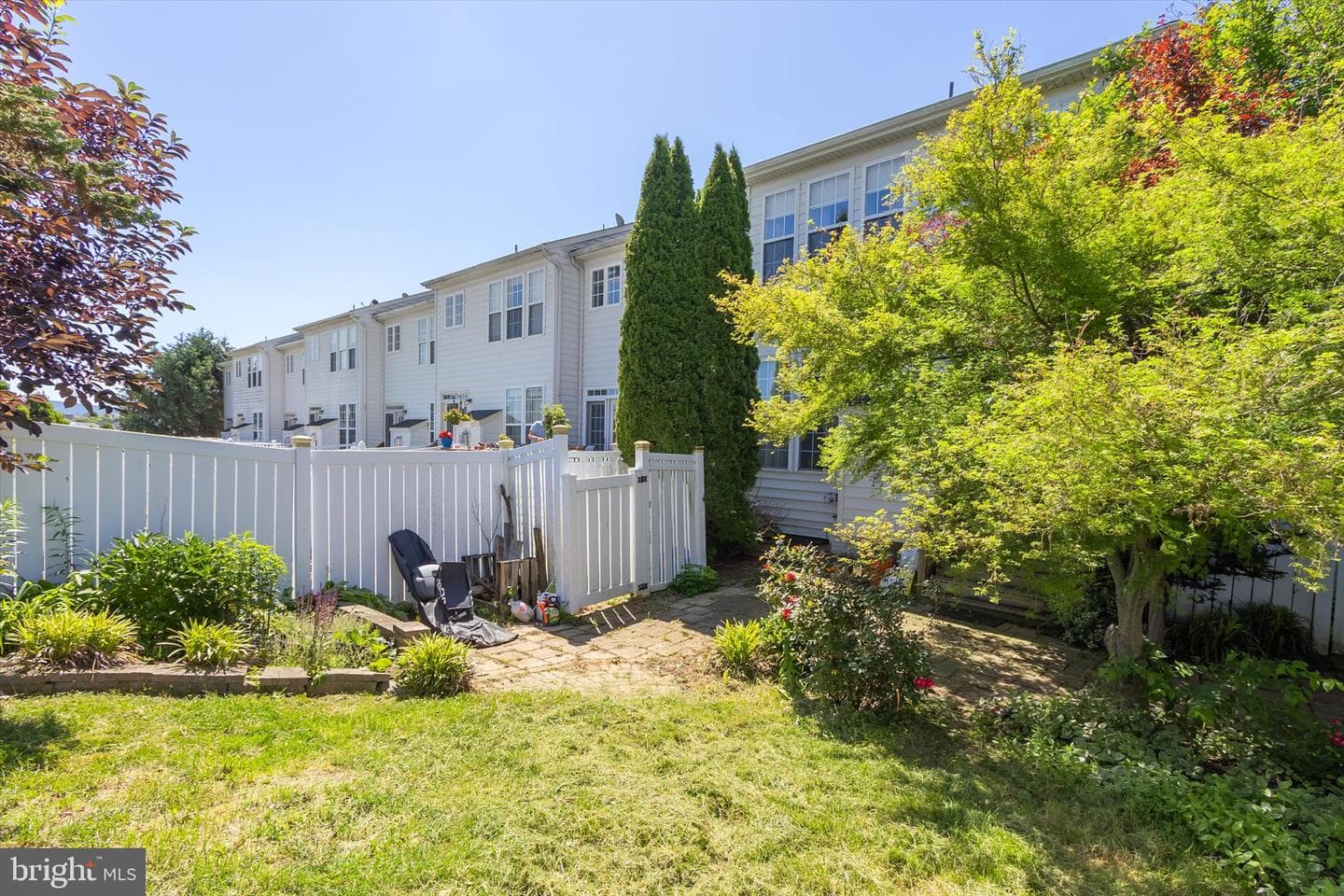 171 Riparian Lane photo 9