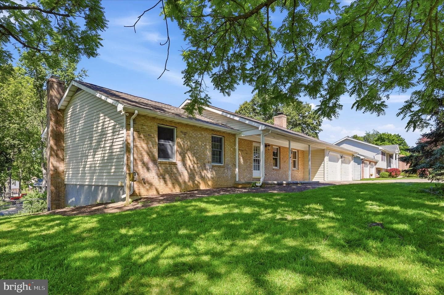 437 Tuscawilla Drive photo 4