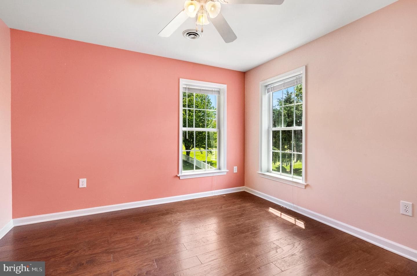 494 Pleasant Valley Drive photo 30