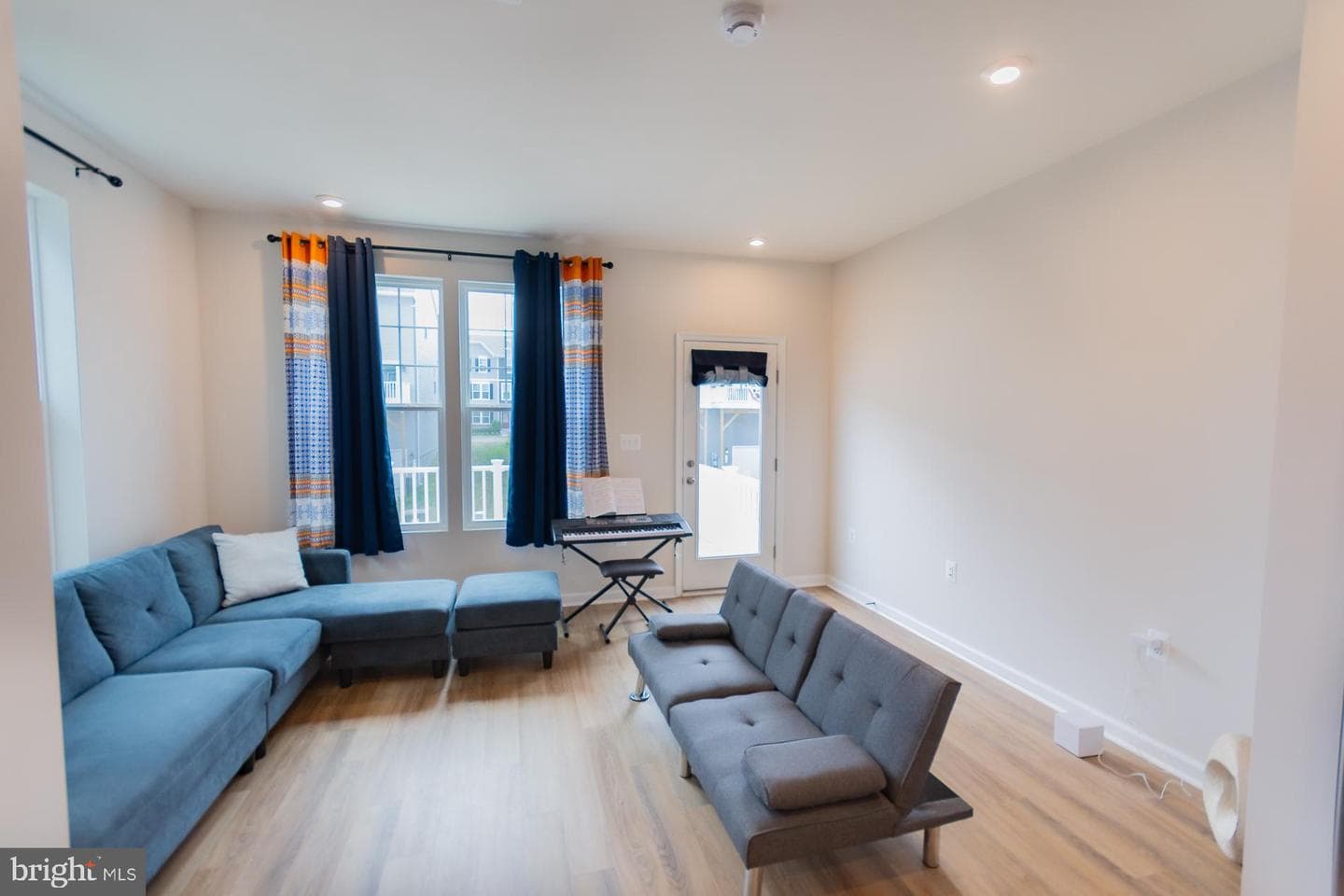 50 Coolidge Ave photo 5