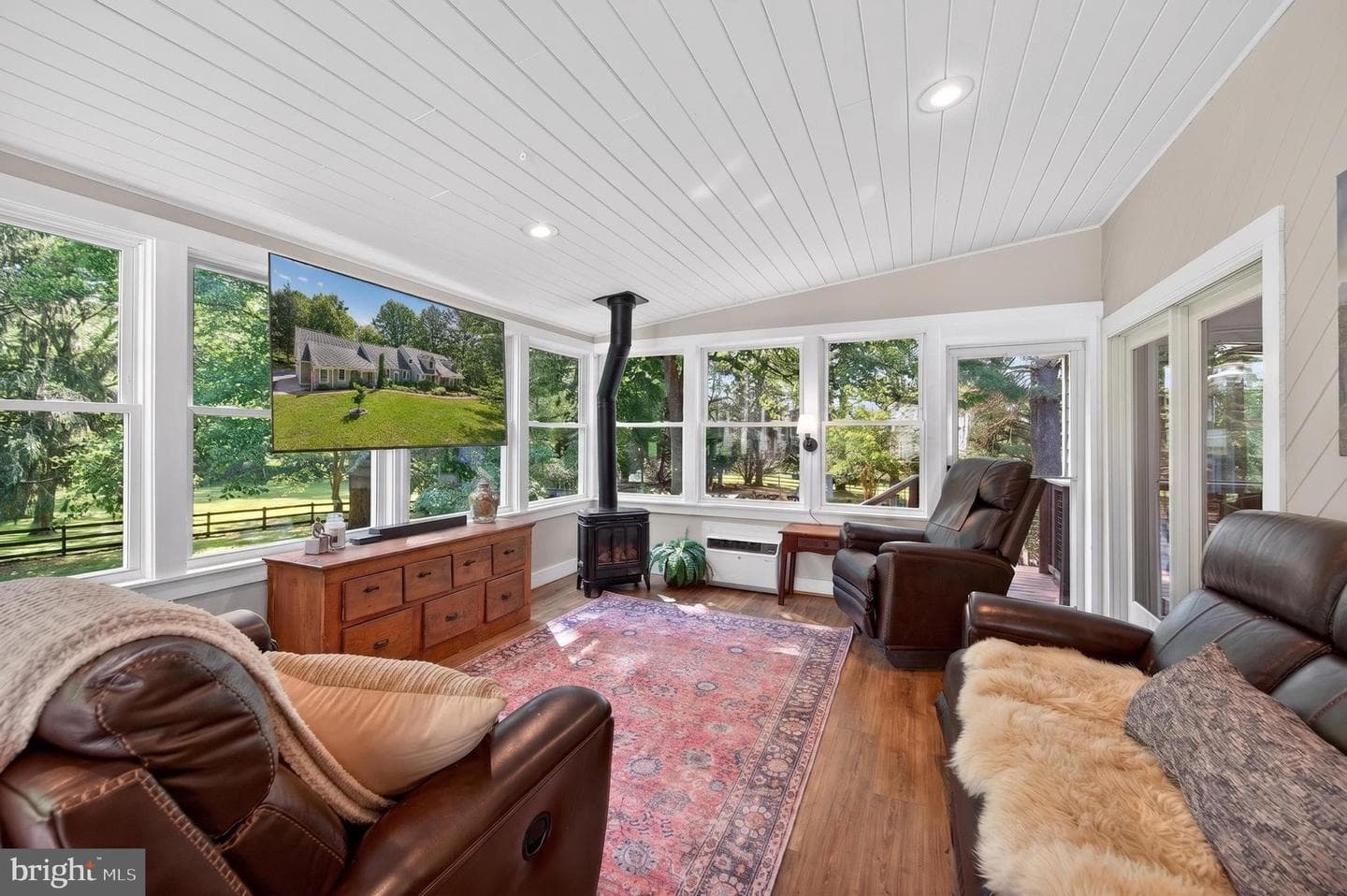 266 Shepherd Lane photo 35