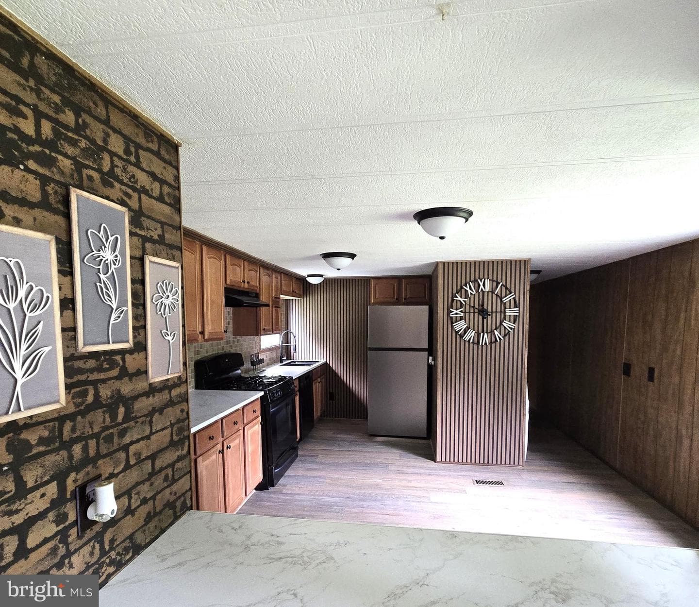 185 Hunt Drive photo 4