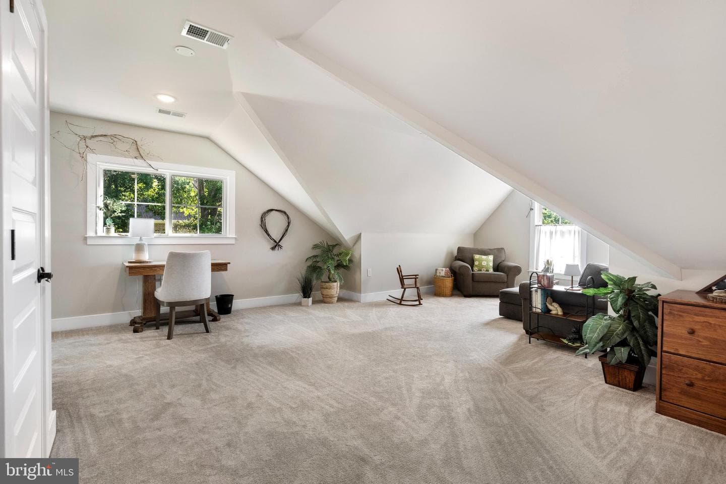 632 Eastland Drive photo 34