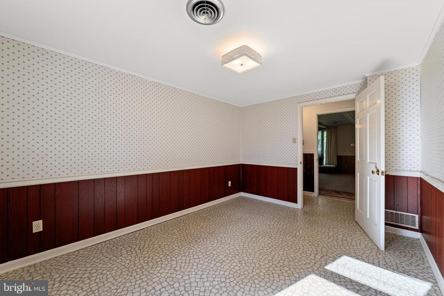 185 Shepherd Lane photo 26