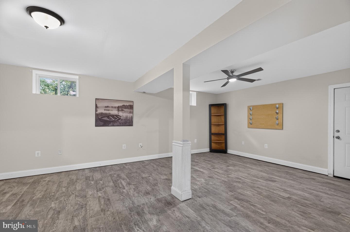 885 Wild Rose Lane photo 25