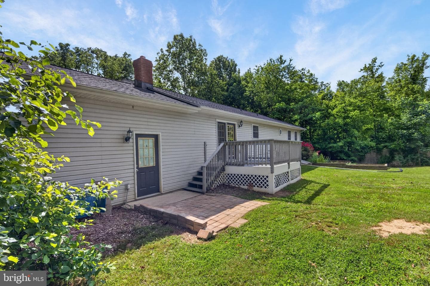 885 Wild Rose Lane photo 29