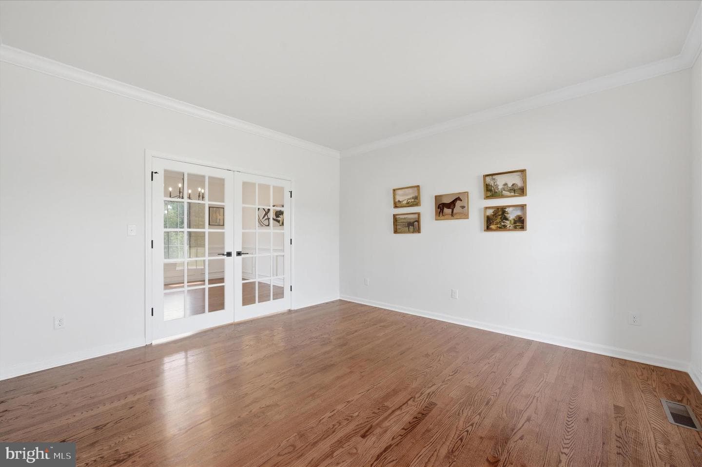 86 Eastland Drive photo 28