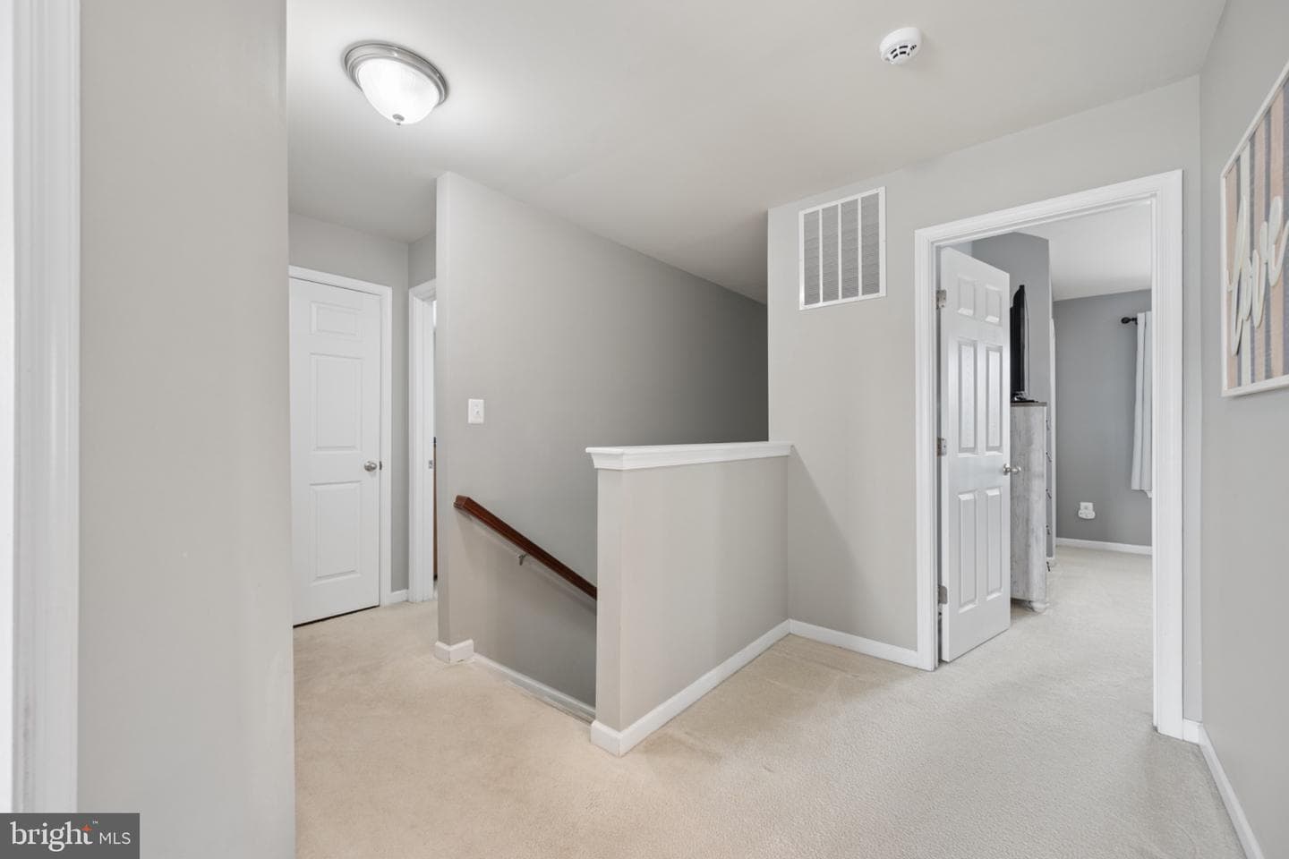 262 Hughs Road photo 32